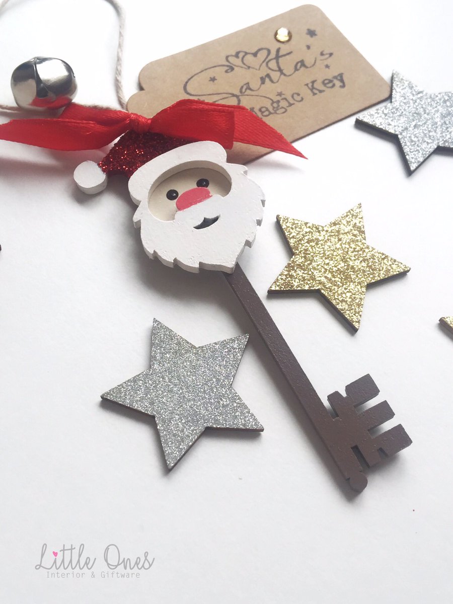 littleones_uk's tweet image. Evening #womaninbiz cannot believe how quickly Christmas is coming round, I finished the last batch of these #handmade Santa Keys today. There is limited quantity left via our website/Etsy store, order now to get yours in time for Christmas!🎅🏻
.
➡️littleones-uk.com