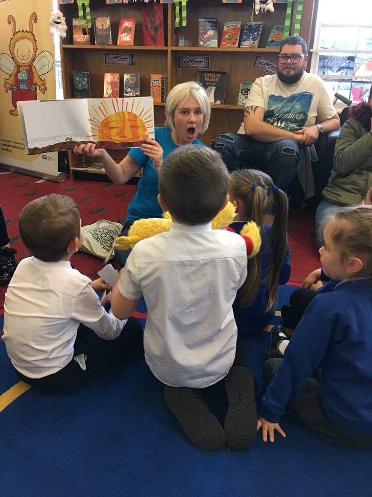 PirieParkPS's tweet photo. Thanks for the @Bookbug_SBT session Grace. #Earlywordstogether #elderparklibrary https://t.co/DwDKVmmlke