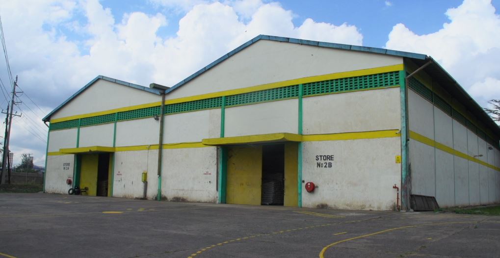 citizentvkenya's tweet photo. NCPB stores dilapidated. Millions of bags of maize rotting away
#InsideNCPB
@SamGituku https://t.co/P64TrDOhLD