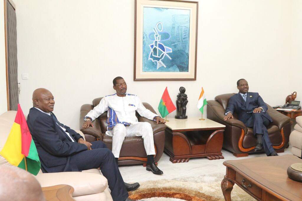 shevalGagnan's tweet image. M. Alassane Bala SANKADE du Burkina Faso, nouveau Président de l'UPA, venu présenter ses civilités au Président @SOROKGUILLAUME . Cc @AlainAkouala @HenrietteWamu