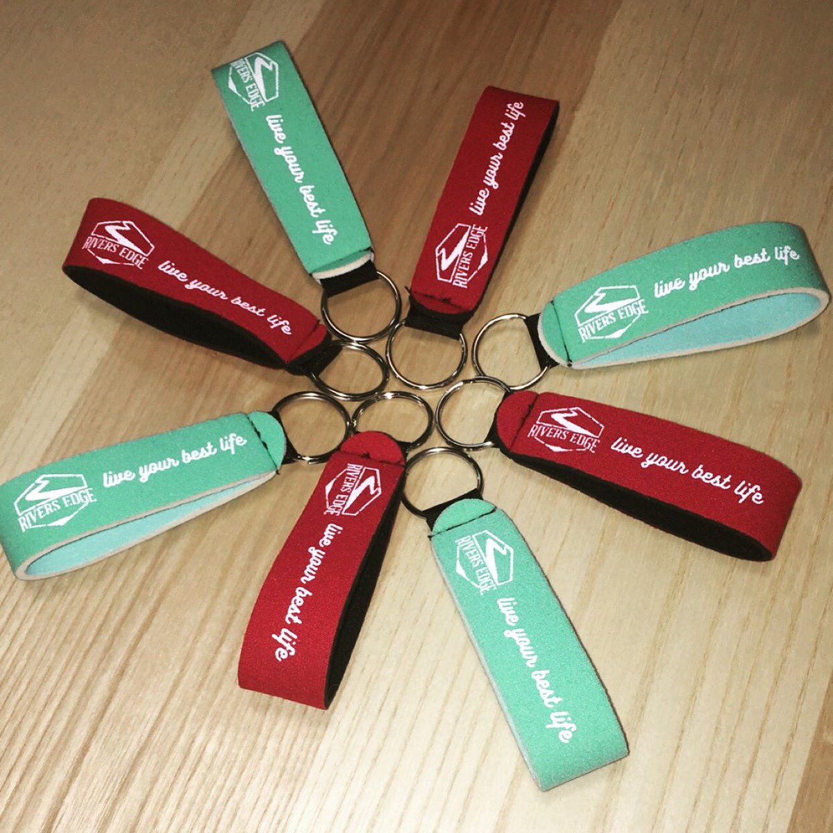Riversedge_CS's tweet photo. Live your best life with one of our new key straps!๐๐Grab one tomorrow at the USC Housing Expo on Greene Street from 11-1, and ask how you can #LiveByTheRiver! #UofSC #LiveRiversEdge #LiveYourBestLife @UofSCOffCampus https://t.co/PpoYT0nQwA