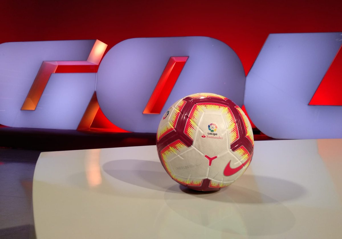 🎁 ¿Quieres el balón de <a href="/LaLiga/">LALIGA</a>?

Pasos:
 
🔁 Haz RT
 
👉 Sigue a <a href="/Gol/">GOL</a>

📲 Pronostica con #GolLaLiga el minuto del último gol del <a href="/RealSociedad/">Real Sociedad Fútbol</a> 🆚 <a href="/RCCelta/">Celta</a> 

⚽ ¡A las 21h rodará el balón en Anoeta!

👀 Puedes seguirlo también en 👉 gol.lc/oo9h9