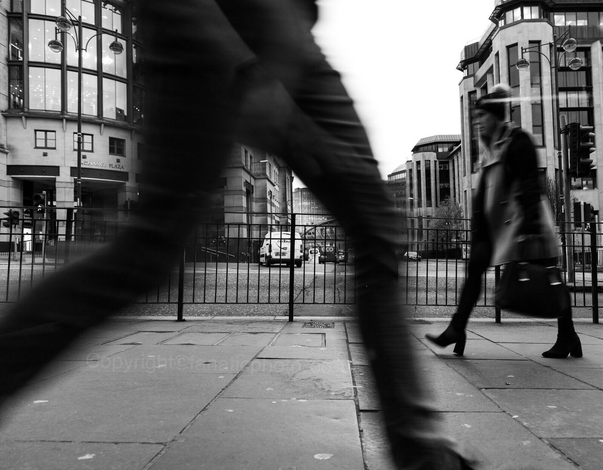 FanaticPhoto's tweet photo. Passing Trade, Edinburgh.#passingtrade #edinburgh #streetphotography #streetphoto #blackandwhitephotography #blackandwhite #bw #monochrome #mono #blackandwhitephotographymagazine #bwmagazine #appicoftheweek https://t.co/e6bbVJNr3o