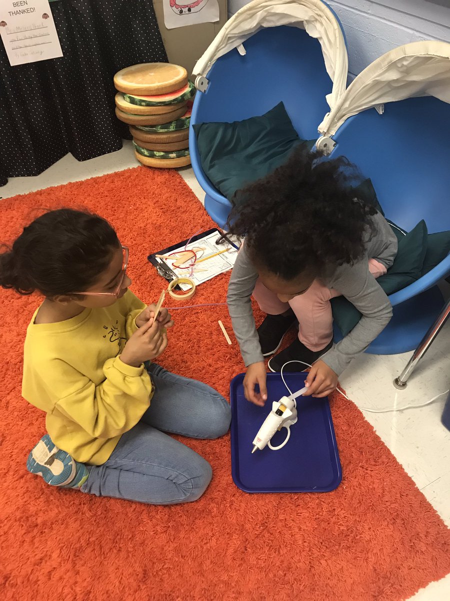 MTL_Phelan3rd's tweet photo. Starting to build some #protypes in order to solve some problems we discovered about our town. So excited to see the finished product! #stem #engineers #teamphelan @MTL_McCordGAP https://t.co/H9tQyNqgqt