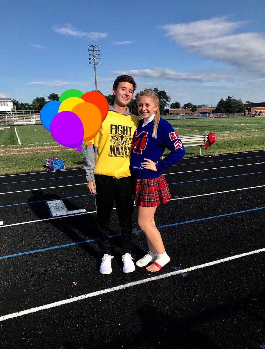 Sean_Woolard26's tweet photo. HAPPY BIRTHDAY TO US 🤪 Happy to share the day with you 🥳 https://t.co/b5IWMBDzDe