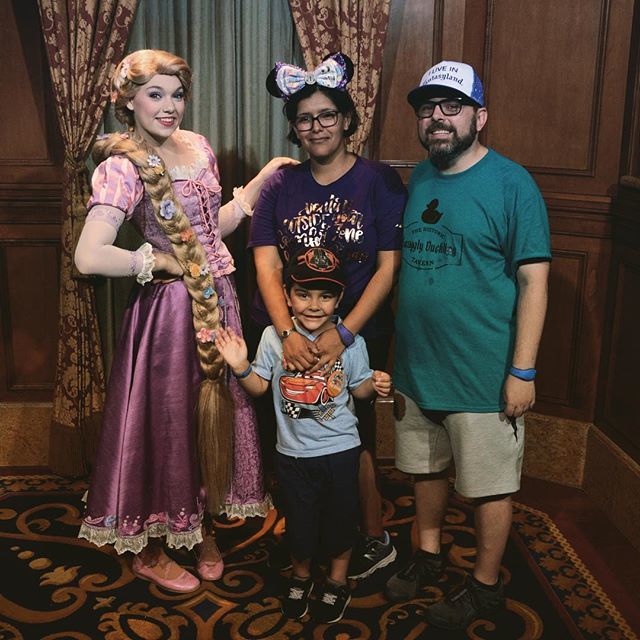 AsasRecords's tweet photo. Just chillin with our girl, Punz. #rcprincess #disneyprincesses #rapunzel #tangled #waltdisneyworld #distwits https://t.co/HQ1nR7e0bu https://t.co/flh5LMpwB1