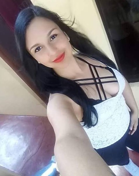 CarlosGarc1a's tweet photo. Jhoselin Rojas de 22 años, era merideña, vivía en la carabobo y tomó la dura decisión como le ha tocado a muchos venezolanos, de separarse de su hijo de apenas 7 años, todo con el propósito de ofrecerle un mejor futuro a él y a su madre, ya tenía meses trabajando en Chincha Peru https://t.co/obElNMgwGp