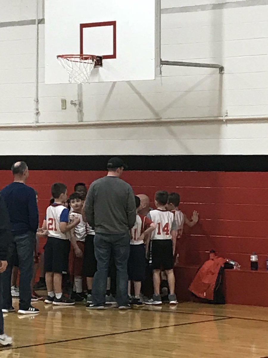 MrC_SacredHeart's tweet photo. SHS wins 38 to 37 vs Averill Park!! https://t.co/jZCft5sri0