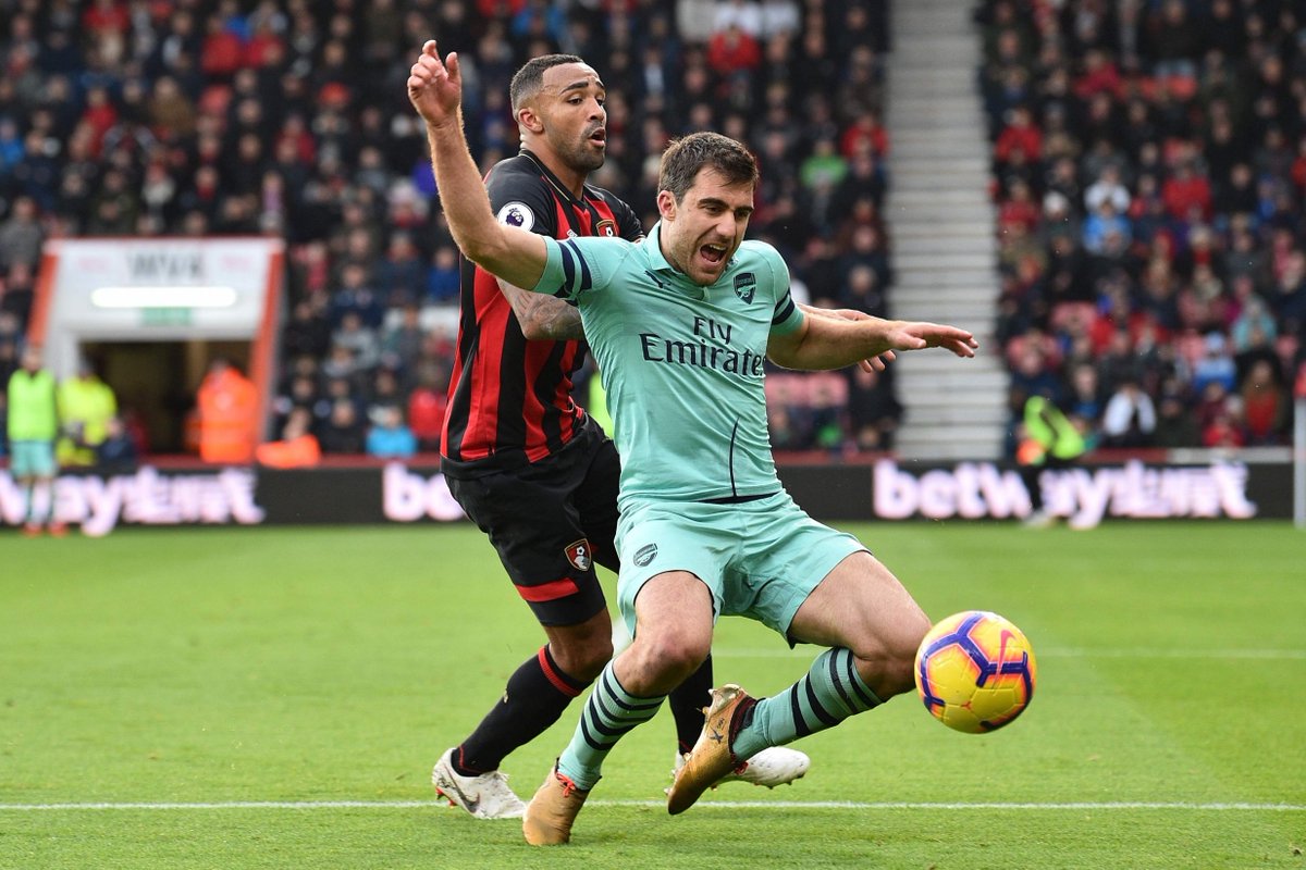 perthwau's tweet photo. Arsenal only at 70 per cent under Unai Emery, warns Sokratis Papastathopoulos https://t.co/UcXbaD7QFO https://t.co/nhd5TH8Im4