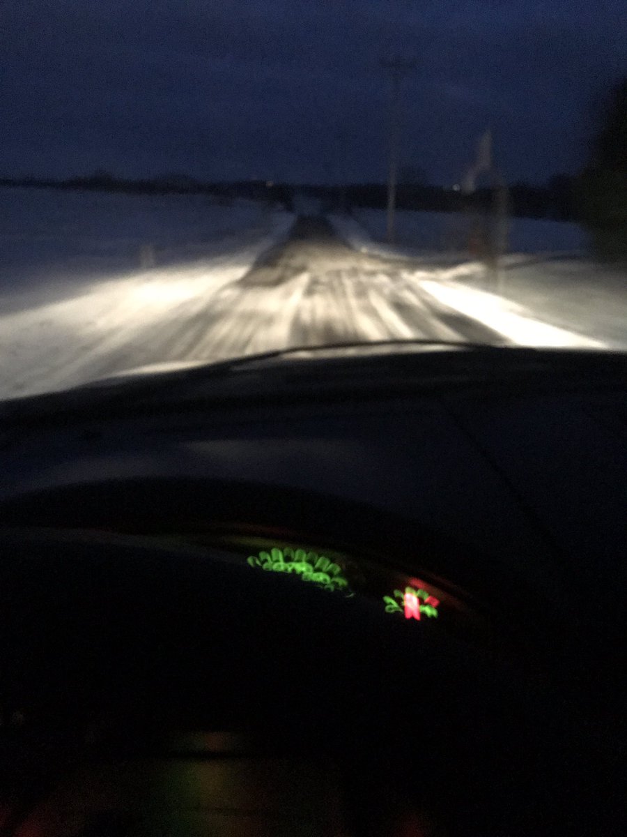 DanielleBrockm3's tweet photo. Main Highways might be okay but If u live on backs roads like me they are still Bad!! WTD bout school tomorrow🤔🤷🏼‍♀️#Onemoresnowday https://t.co/76EAABMdA6