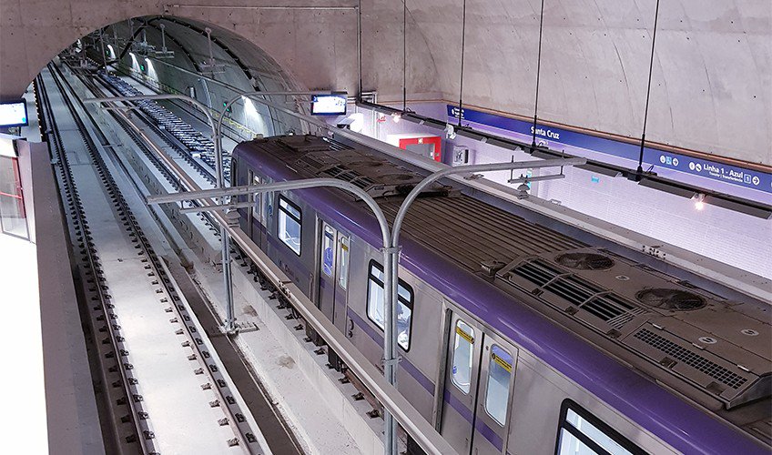 viatrolebus's tweet photo. Falha em sistema elétrico afeta Linha 5-Lilás do Metrô https://t.co/KXwxN1cvHR #metrosp https://t.co/IH76MRqDBJ