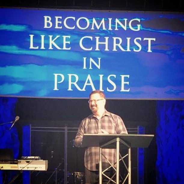 GFCHeavenEarth's tweet photo. "The word of God shows there is praise in the life of Christ from His birth to His resurrection." @PastorJoeOakley | Hear "Becoming Like Christ in Praise" at https://t.co/SIKj3GSInT #PraiseLife ^js https://t.co/qGD01D4E4b https://t.co/jQUNLsoG8v