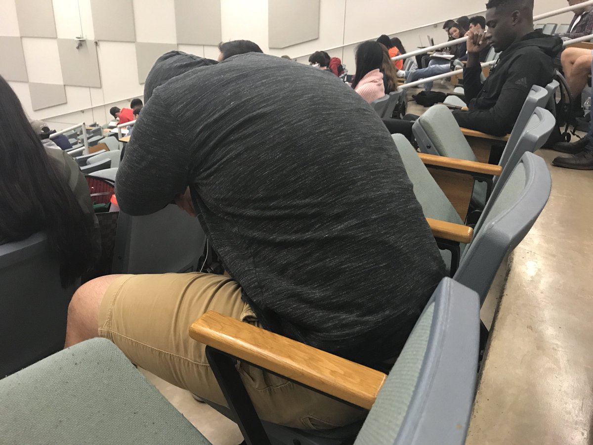 AlleeWalker's tweet photo. I felt the same way when I found out my exam grade https://t.co/q6D0nWLI6O