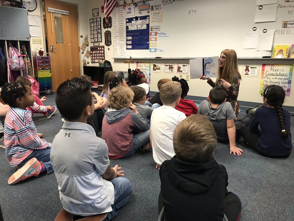 MissRies's tweet photo. @MrsKussyBSE @MrsJohnsonHSE We LOVED reading your book today!! What awesome, creative writers &amp; illustrators you have! Thanks for sharing your story with us!! 
@MeganCThompson https://t.co/nPx5OL1LWo