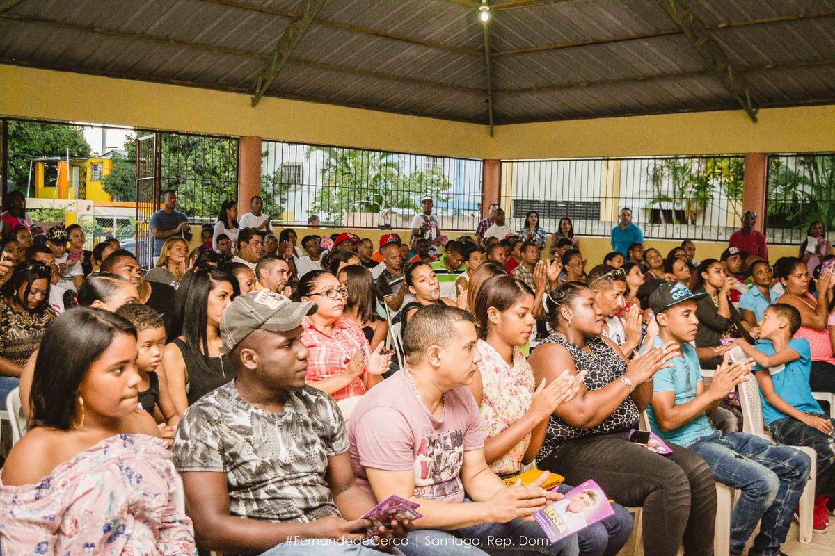 mariat018's tweet photo. La joven dirigente del PLD, #CleinyPaniagua manifiesta todo su apoyo a @FernandoRosaRD

“Les aseguramos que cada uno aquí presente y otros que no han podido estar, que también pertenecen a esta localidad, asumirán su candidatura como propia“. CP. 

¡FERNANDO ROSA Alcalde! https://t.co/c7NkEsT5WZ