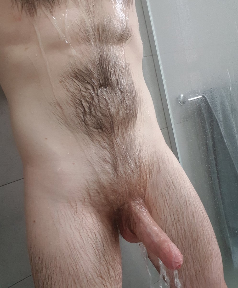 offdutyshepherd's tweet photo. The benefits of a waterproof phone... https://t.co/UPc6TtAcX7