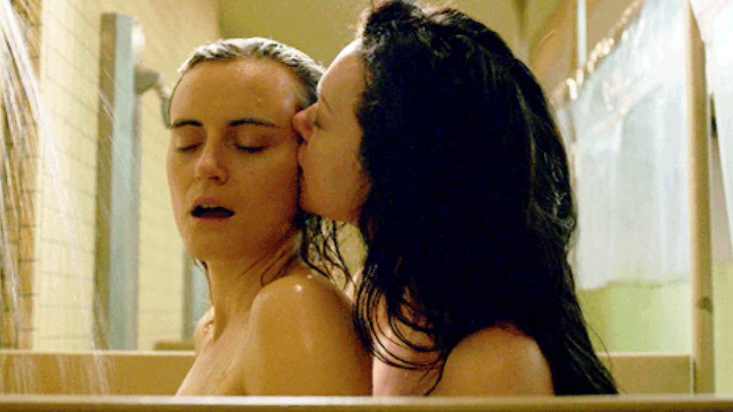 vausexblack's tweet photo. shower sex. https://t.co/a6IwVIK0dC