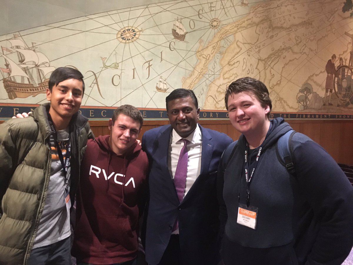 CUkatieC's tweet photo. We had a great seminar about the changing nature and role of media with @petercherukuri ! Thanks so much for joining us @CloseUp_DC https://t.co/2Xt6ZldgUQ