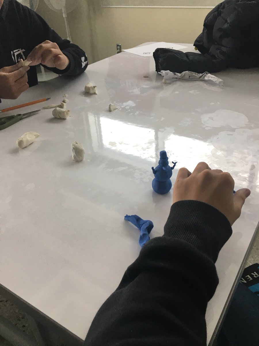 CielaOleary's tweet photo. Day one of sculpting. The kids got to play!  Here are some of their creations @JP2GP https://t.co/Brl3qnSNOa