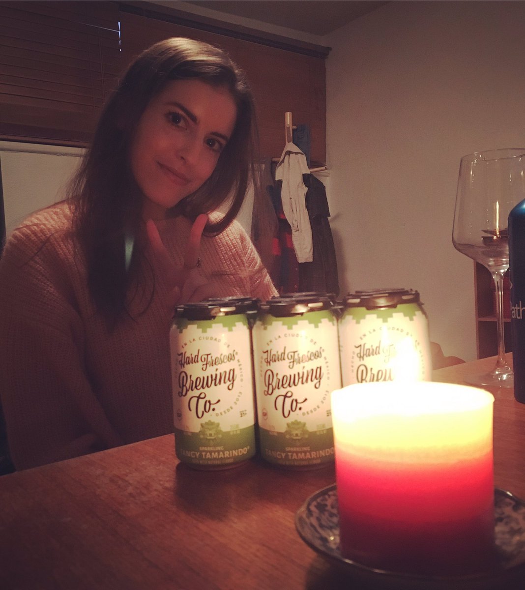 DrinkingBiddies's tweet photo. “It smells like bubblegum.” On our latest episode,@alyssavillaire joins us to drink @HardFrescos Tangy Tamarindo! Listen on #itunes or #libsyn. 🍻🍻🍻🍻🍻🍻 https://t.co/vupbVzC0cy