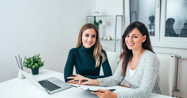 CandiceBenson's tweet photo. What Does It Takes To Keep Women In Tech Companies? Via @Forbes #Techwomen #Diversifythinking https://t.co/OXyoItM1Z7 https://t.co/tZOARwClqM