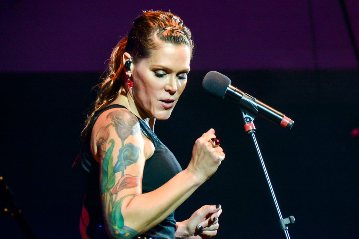 BluesHour's tweet photo. Your Vote Winner in 38th #EuropeanBluesAwards for 2nd year running Beth Hart @BethHart on #BluesHour https://t.co/TivWLjhrKX