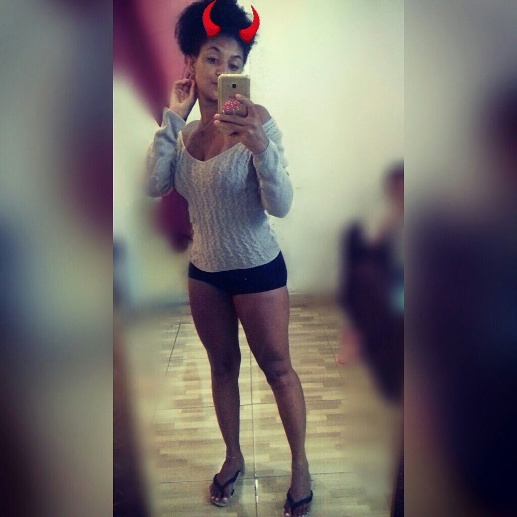 SiilvaNeegahh's tweet photo. Daqui 😛 https://t.co/gz8r5xXpQu