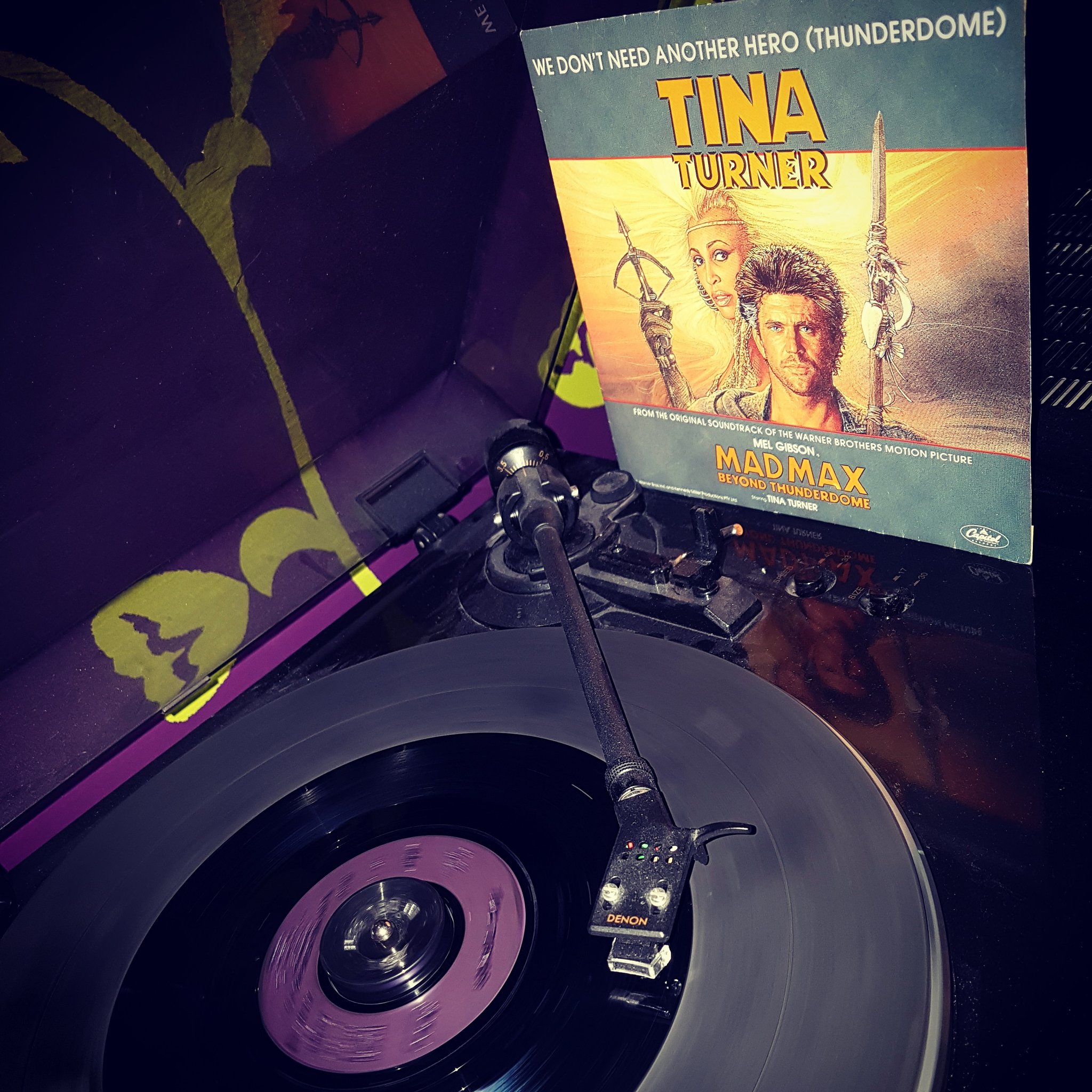 Happy Birthday Tina Turner *79*!
We don\t need another hero (Capitol Records/1985)cdbuttek  