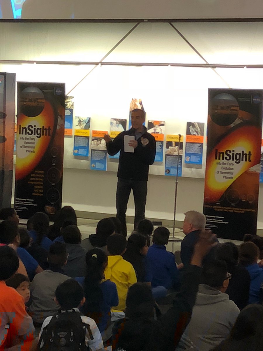 dstewartspace's tweet photo. Motivating message promoting #STEMeducation by @MayorOfLA to the students who witnessed today's successful @NASAInSight #MarsLanding at @casciencecenter - very exciting event! https://t.co/ikZqaWcNSh