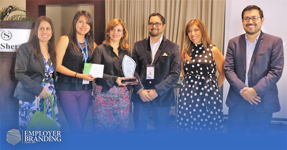 Ferias 360 (@ferias360) on Twitter photo Felicitamos a <a href="/Nestle_Ecuador/">Nestlé Ecuador</a> por su 1ER LUGAR! en la categoría "Mejor Marca Empleadora Ecuador 2018" de nuestro estudio de mercado #EmployerBrandingEcuador2018
Directivos recibieron el galardón: #VirginiaBarria, <a href="/OscarAizaga/">Oscar Aizaga 🇪🇨</a> #AnnabelleRodriguez y #FernandaBernal Felicitamos a <a href="/Nestle_Ecuador/">Nestlé Ecuador</a> por su 1ER LUGAR! en la categoría "Mejor Marca Empleadora Ecuador 2018" de nuestro estudio de mercado #EmployerBrandingEcuador2018
Directivos recibieron el galardón: #VirginiaBarria, <a href="/OscarAizaga/">Oscar Aizaga 🇪🇨</a> #AnnabelleRodriguez y #FernandaBernal