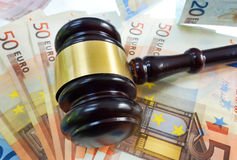 Baden-Württemberg Data Protection Authority, a German privacy regulator fined Knuddels €20,000. The local chat application company was hacked and 330,000 personal data were confirmed to be compromised.

#privacy #gdpr #dataprotection
ow.ly/YoFi50jNfcU