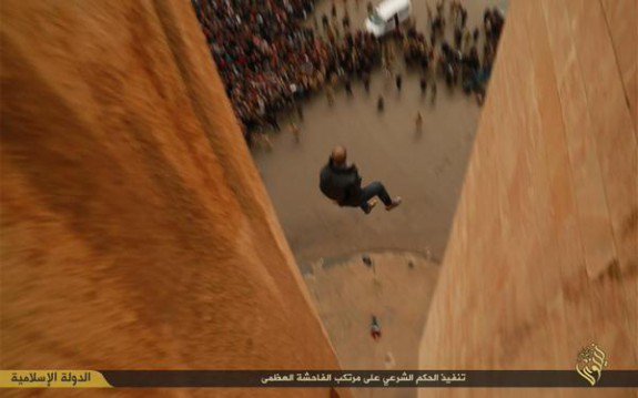 wattsa_matta's tweet photo. @RealJamesWoods #sallykohn doesnt realize that she would be amongst thise tossed off a roof should #ShariaLaw come into being n #lindasarsour might just be the one doing the pushing
#LGBTQ need to wake up to their betrayal by the #DemocraticParty and #Democrats such as #ilhanomar #rashidatlaib https://t.co/72rqI1oUJ8