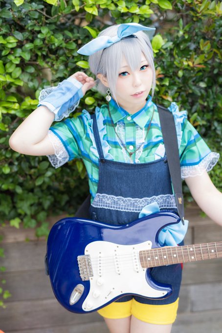 Twitterのコスプレ画像18