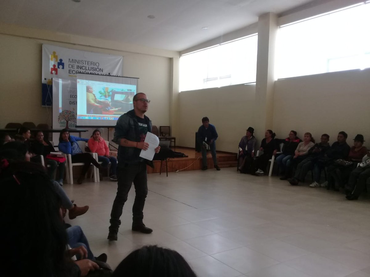 HDaniChavez's tweet photo. #InclusiónParaTodaUnaVida | En #Cotopaxi se realizó el taller de socialización de la Campaña de erradicación de mendicidad 2018 a equipos MIES de: Misión Mis Mejores Años, CNH, Desarrollo Infantil, Adultos Mayores, y Atención a Personas con Discapacidad @berecordero @mcazco https://t.co/n4G2YMJBwB