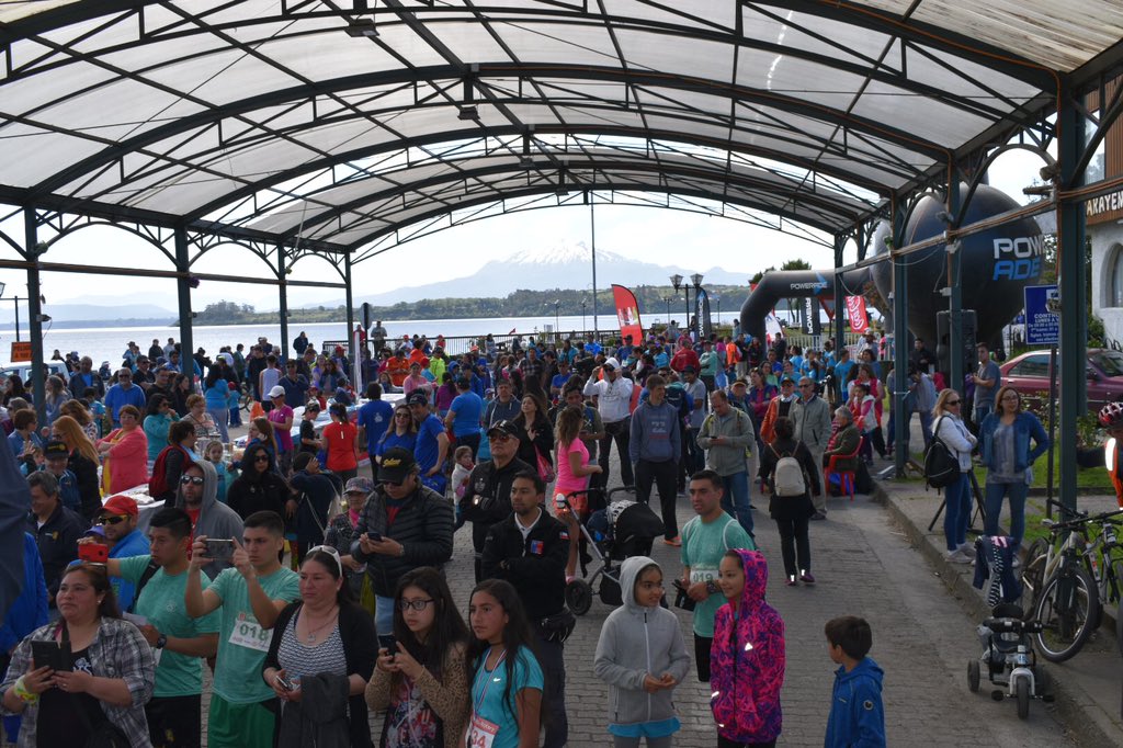 RotaryDelLago's tweet image. Con una gran concurrencia de corredores se llevó a cabo la #corridarotary para recaudar fondos para la #polio Gracias a las empresas colaboradoras, al @diario_eha y @muniptovaras @rotary4355 @BorisSR @RotaryRassin #puertovaras