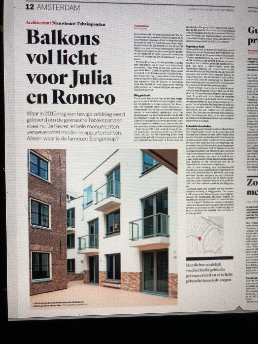 Amsterdam is een hofje rijker nota bene op een ex-criminele plek en een krakersbolwerk: slangenpand aan de #spuistraat . Verrassing op microniveau in #parool vandaag