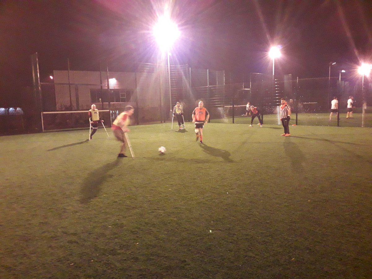 AgingBull73's tweet photo. @NU_Foundation #amputeefootball #newcastleunited #trainingnight #walkerdome back at it ready for next round of #EAFA #League https://t.co/FePlukys3u