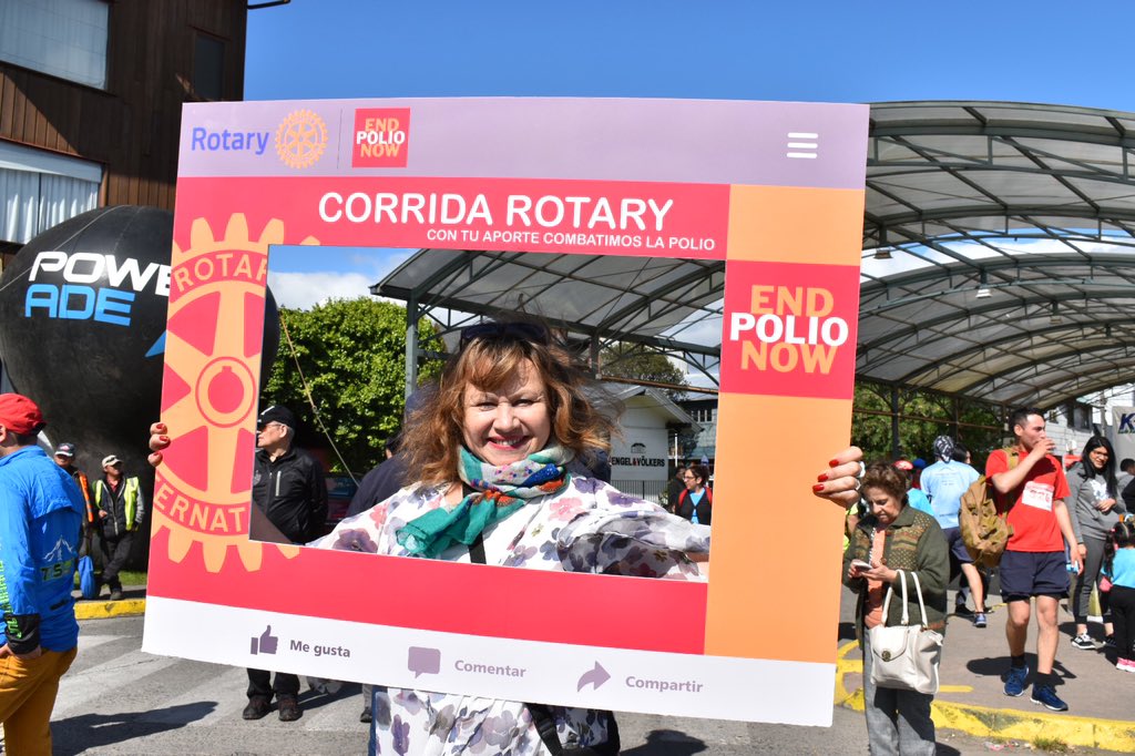 RotaryDelLago's tweet image. Agradecemos la colaboración de la @muniptovaras a su alcalde @RamonbahamondeC y su concejo Municipal por la ayuda para que la #corridarotary fuera un éxito. Agradecemos además la presencia de sus concejales @RosaBenavidesPV y @raicheleh
