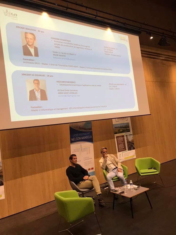 CJD_NANTES's tweet photo. Quand les entrepreneurs du ⁦@CJD_NANTES⁩ rencontrent 700 lycéens 👏👏
Ce ne serait pas un peu l’avenir qui est en jeu ?
#EntrepreneursResponsables
#TousAlEcole
#ChangerSonRegard 
Merci à Antoine Vincent Jérôme Eric ET Juliette 💪🏻 https://t.co/Da0rJ72S8Q