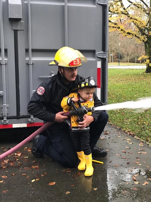 Father and son team! The look of determination is priceless! #VancouverFirefighters #IAFF18 #MondayMotivation #ChamplainHeights