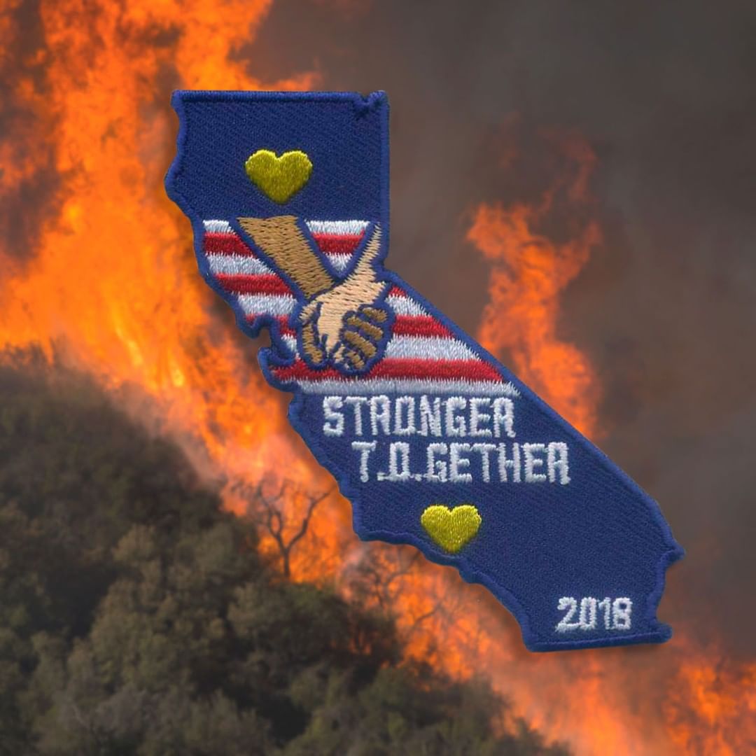 StadriEmblems's tweet photo. California has been facing some truly devastating tragedies. The Girl Scout Troops of Thousand Oaks CA decided help the families of victims by selling patches for a good cause. Read more about how these Girl Scouts are helping those in need on our blog: https://t.co/BCYci1CfT0 https://t.co/o68akMXBhX