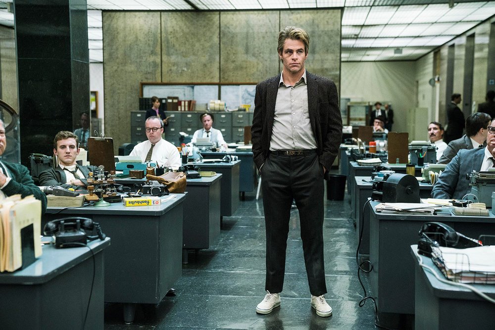 TrekkieKindTrekker😷 on Twitter "That hairstyle, tho... Jay Singletary