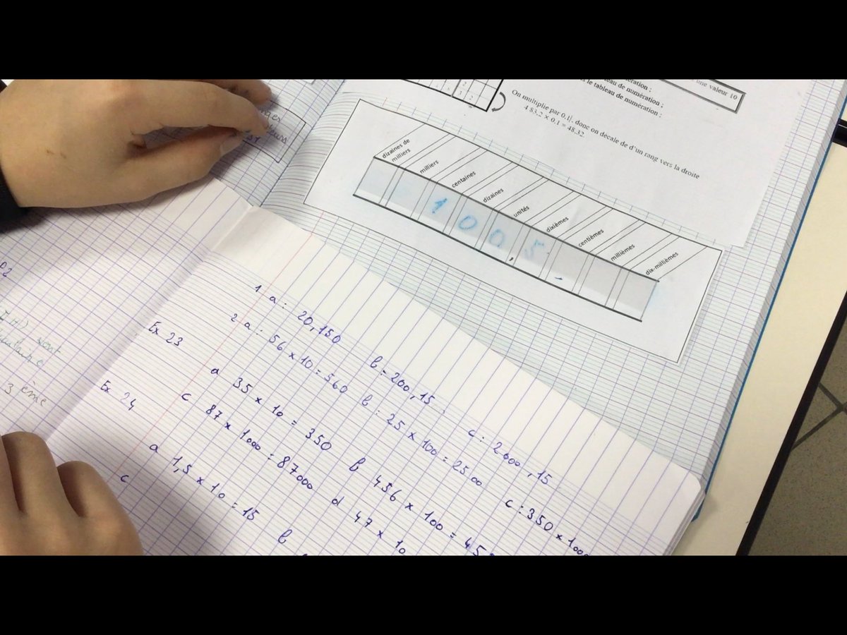 mikprofmat's tweet photo. #interactive_notebook en 6eme, enrichir le cahier de leçon avec des #qr_codes vidéo et des outils à manipuler comme le #glisse_nombre pour aider les #élèves à comprendre les notions étudiées. @PedagoNancyMetz @dane_nancy_metz @eduscol_maths https://t.co/3pJExKDkSj