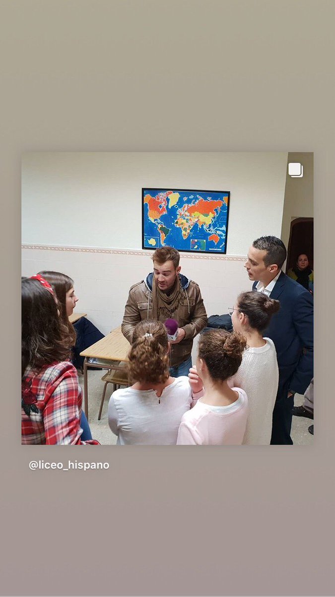 StopIt_girls's tweet photo. El canal @apunt_media ha tenido el gusto de sacarnos en directo en el programa @APuntdirecte y el @LiceoHispano de @AytoPaterna @SagredoMarco @majosemonferrer @USembassyMadrid @AmericanSpaceVL https://t.co/iMF0YMVzcV