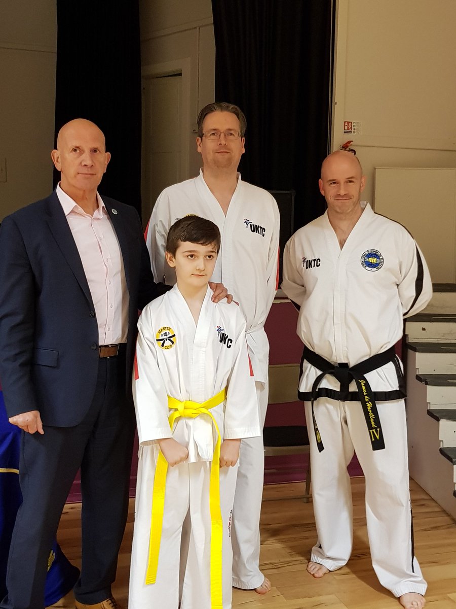 h34th3r5hy's tweet photo. @stpaulsshet Jack passed his grading and earned his yellow belt in taekwon-do tonight #workhardtoachieve https://t.co/CRGC19nOxq