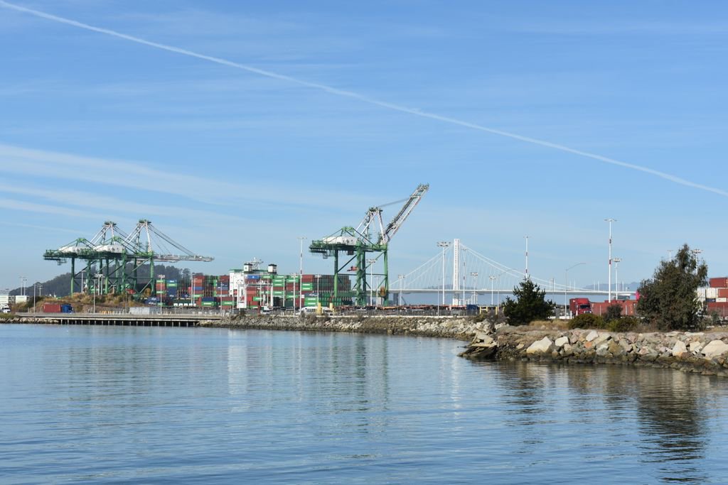 One of the best things about PCC are the four facilities strategically located in the port of Oakland; making us an ideal logistics solution along the west coast. 
Learn more at buff.ly/2LgOQGF