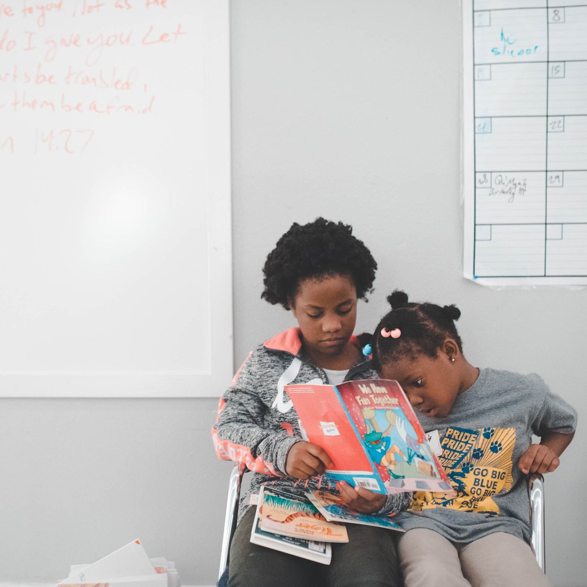 ARDreamCenter's tweet image. One of the best ways to master a skill is to teach it to someone else. We are all about leadership opportunities for our kids. Just think of all the things she will accomplish! 👩🏾‍🎓👩🏾‍🏫👩🏾‍🚀👩🏾‍⚖️