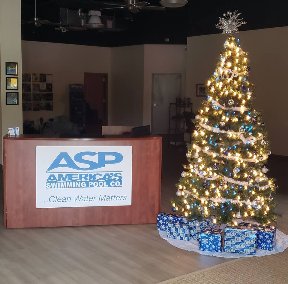 It's beginning to look a lot like Christmas for our Nashville location. 🎄#aspnashville #cleanwatermatters