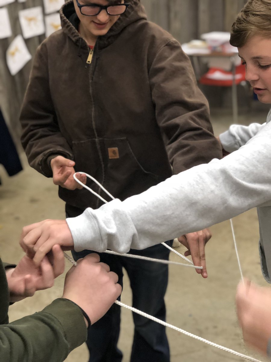 emilyjkhaley's tweet photo. Difference between a group and team? That common goal. Be sure to establish it! #teachag #cchs #restoretheroar https://t.co/QPtvbSW5OD