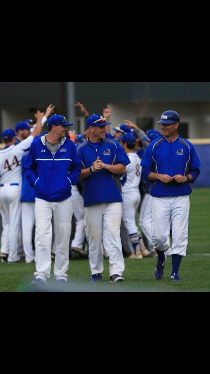 HamCollBaseball's tweet photo. Lastly our newest addition Nolan Driscoll. Nolan comes from Clarkson University. He played OF, 1B, and LHP. Nolan's father John Driscoll is a Hamilton alum and played baseball for the Continentals.  And we are happy to welcome Nolan to the Hamilton baseball family! #BackOurBlue https://t.co/ra5KOy2o12